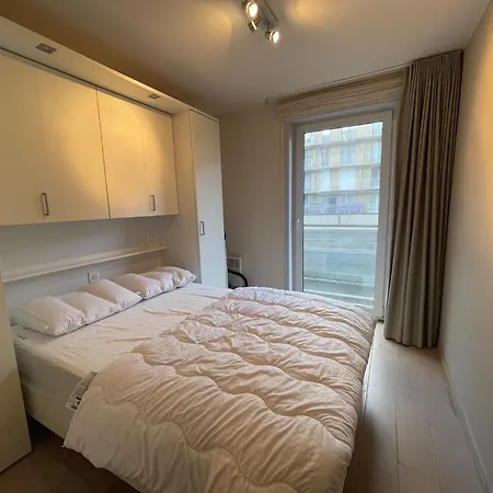 In With Balcony * Nieuwpoort